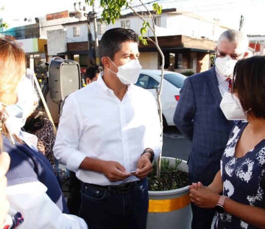 Eduardo Rivera Pérez promueve los buenos gobiernos municipales entre alcaldes electos del país.