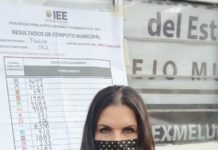 Norma Layón recibe Constancia de Mayoría que la acredita como Presidenta Municipal.