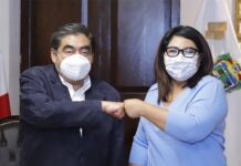 Se reúnen Miguel Barbosa Huerta y Genoveva Huerta.