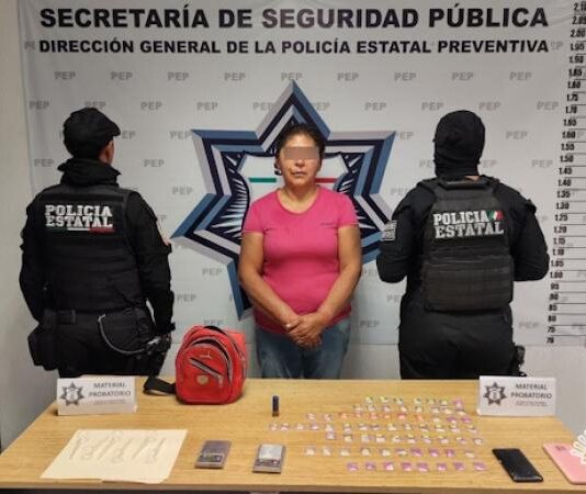 Detiene Policía Estatal a presunta narcovendedora de “El Croquis”