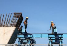 A partir del 1 de octubre, pensionados(as) del IMSS pueden cobrar su prestación