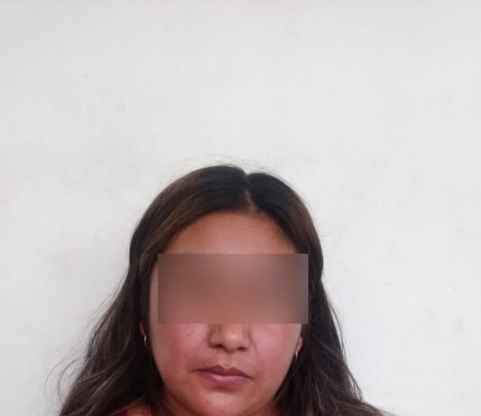 Detiene Policía Estatal a presunta narcovendedora en Xonacatepec