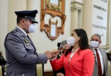 Ayuntamiento de Puebla reconoce a ciudadanos por su servicio a la Patria.
