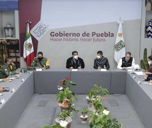Gobierno de Puebla no dará ni un paso atrás en el combate al robo de combustible: MBH