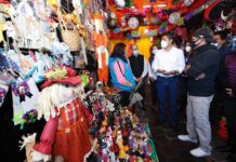 Ayuntamiento de Puebla inicia caminatas por la reactivación económica.