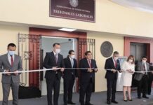 Para evitar abusos, gobierno de Puebla buscará regular costes y gastos de abogados, anuncia MBH