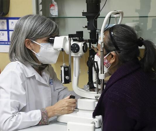Abre SEDIF cinco plazas para médicos especialistas