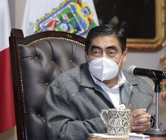 Cultura sanitaria y autorregulación, indispensables ante nuevos contagios, afirma el gobernador