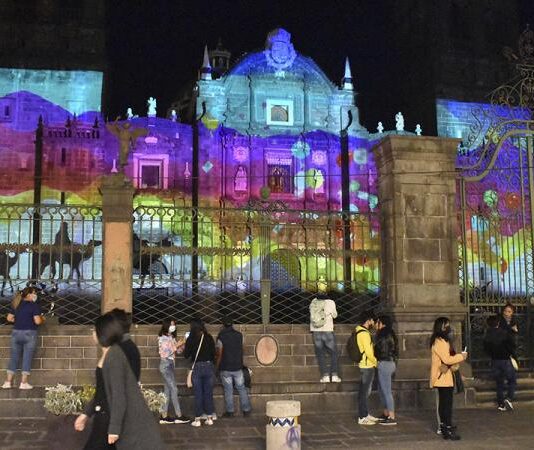 Reanuda Turismo video mapping navideño en Catedral