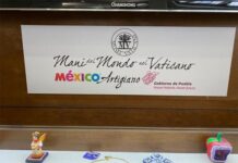 Promueve Gobierno de Puebla artesanías poblanas en el Vaticano