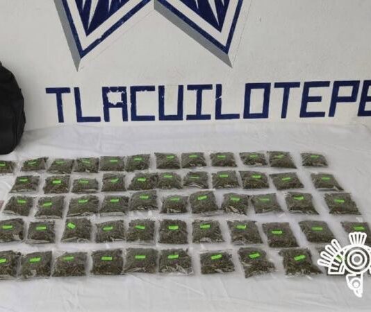 Asegura Policía Estatal 86 envoltorios con aparente droga