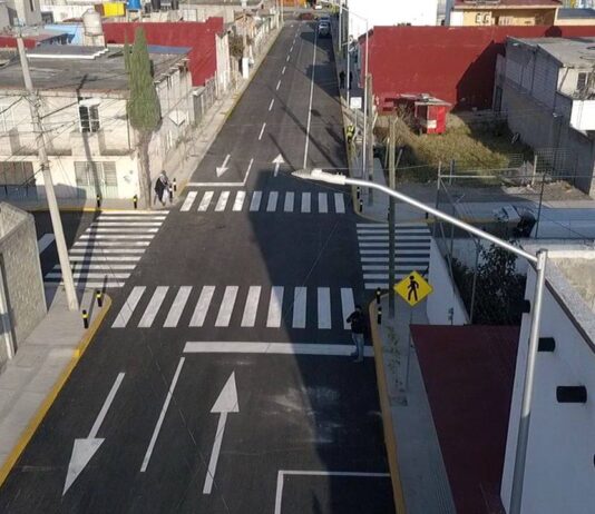 Ayuntamiento de Puebla apertura la calle Colorines en Coatepec.
