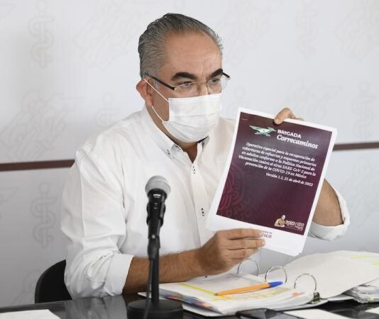 Disponibles 840 puntos de vacunación para adultos mayores y trabajadores del sector: Salud