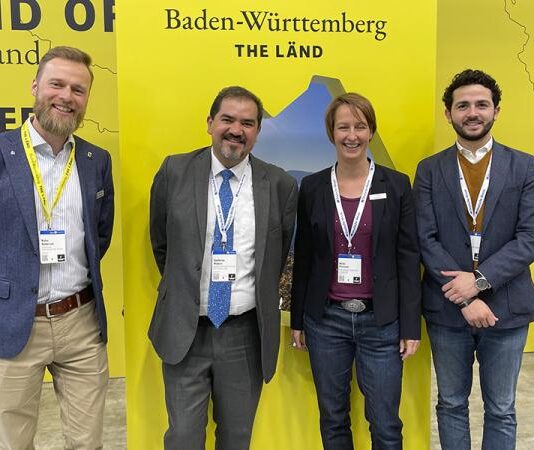 Construye gobierno de Puebla acuerdo de colaboración con E-Mobil BW Alemania