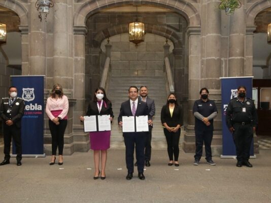 Ayuntamiento de Puebla llama ponerle 0 a la corrupción con mecanismos de denuncias.