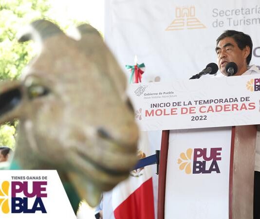 Inicia temporada de Mole de Caderas; pide MBH comercializar y vender carne original