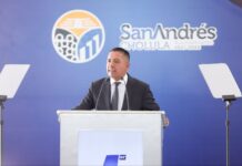 Edmundo Tlatehui rinde su primer informe en San Andrés Cholula.