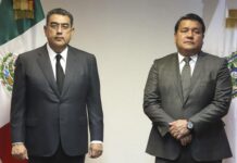 Designa gobernador Céspedes Peregrina a Julio Huerta como secretario de Gobernación.