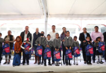 Ayuntamiento de Puebla entrega 10 mil Kits de utiles escolares.