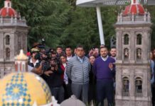 Inauguran rehabilitación del “Paseo de Gigantes” en el parque la Constancia.