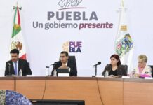 No hay decreto que haga obligatorio el uso de cubreboca en Puebla: Sergio Salomón Céspedes.