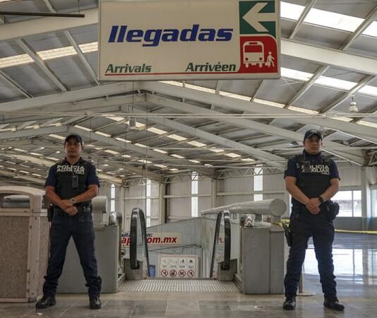 Refuerza Policía Auxiliar vigilancia en Central de Autobuses de Puebla