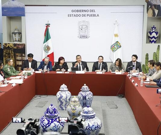 En Puebla, 36 planteles educativos participarán en Desfile del 5 de Mayo.