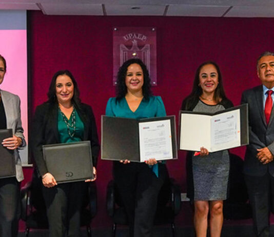 UPAEP y CONALOG firman alianza a favor de la formación de líderes en Logística