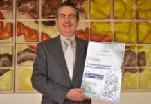 FIMPES entrega a la UDLAP máximo galardón que reconoce la calidad académica de la institución.