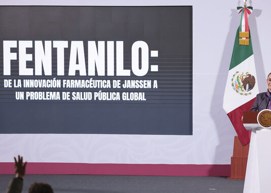 Claudia Sheinbaum presenta campaña preventiva, nacional y permanente “Aléjate de las drogas. El fentanilo te mata”