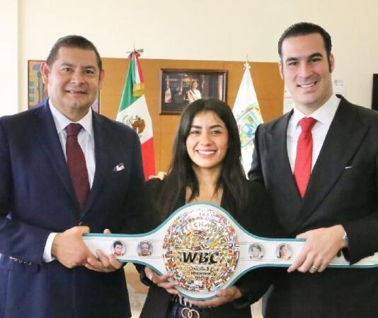 Puebla se suma a la Clase Nacional de Boxeo con la Firma del “Cinturón por la Paz”