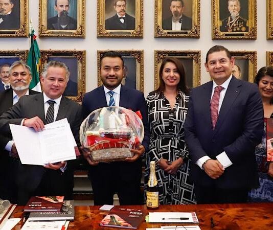 Puebla e IMPI protegen la propiedad industrial y la Sidra de Huejotzingo
