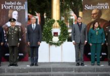 Conmemoraron 494 años de la fundación de la Ciudad Puebla con un acto cívico en el Zócalo