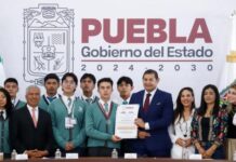 Talento de estudiantes poblanos brilla en Festival Académico Nacional