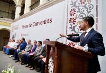 Firman autoridades e iniciativa privada convenio para capacitación en el trabajo.