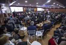 CONCANACO SERVYTUR presenta resultados de encuesta empresarial sobre lavado de dinero y corrupción.