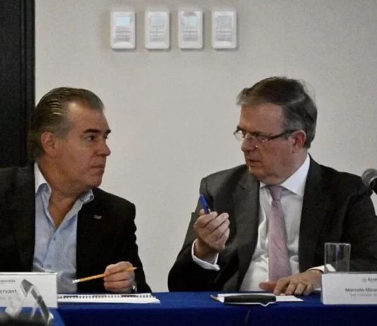 La Secretaría de Economía inicia consultas a 30 sectores productivos de cara a la próxima revisión del T-MEC.