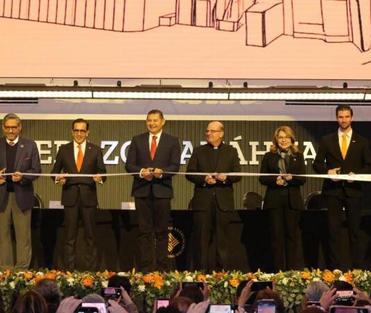 Puebla, segundo clúster educativo más importante, forma líderes con visión humanista