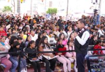 Gobierno de Puebla entrega miles de juguetes en 27 microrregiones.