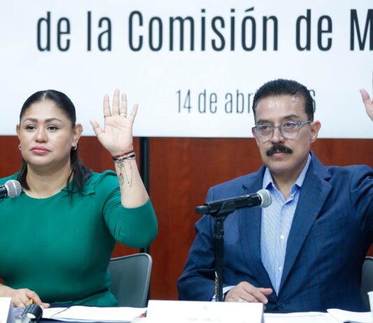 Senado aprueba que se autorice la salida fuera de los límites del país de elementos de la Armada de México.