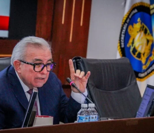 Estados Unidos imputa cargos penales a Rubén Rocha Moya, Gobernador de Sinaloa.