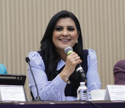 Resalta diputada Delfina Pozos propuestas legislativas para mejorar servicios de agua potable y alcantarillado.