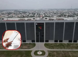MARINA y ANAM aseguran más de 554 mil cajetillas de cigarros en Lázaro Cárdenas, Michoacán.