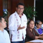 Pável Gaspar se reúne con representantes de pueblos y comunidades indígenas en Tehuacán.