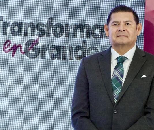 El gobernador Alejandro Armenta llama a partidos a revisar perfiles de candidatas y candidatos.