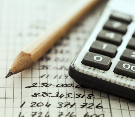 COPARMEX pide reorientar el gasto público para recuperar la confianza y destrabar el crecimiento económico.