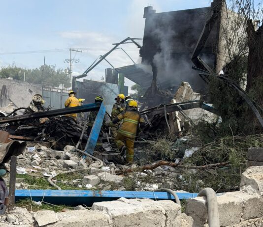 Protección Civil Estatal atiende explosión en Zacaola