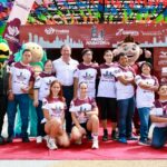 Presentan playera y medalla del Medio Maratón 21K Puebla 2026.