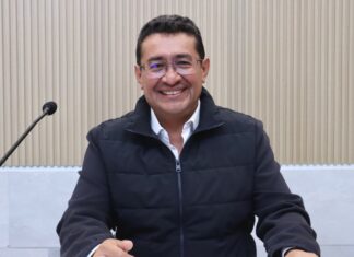 Respalda Pável Gaspar propuesta para que el ISSSTEP otorgue créditos de vivienda.