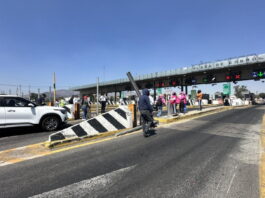 Bloqueos de transportistas en diferentes carreteras de Puebla.